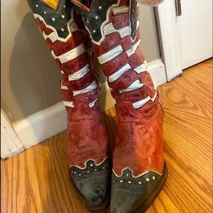 Corral boots